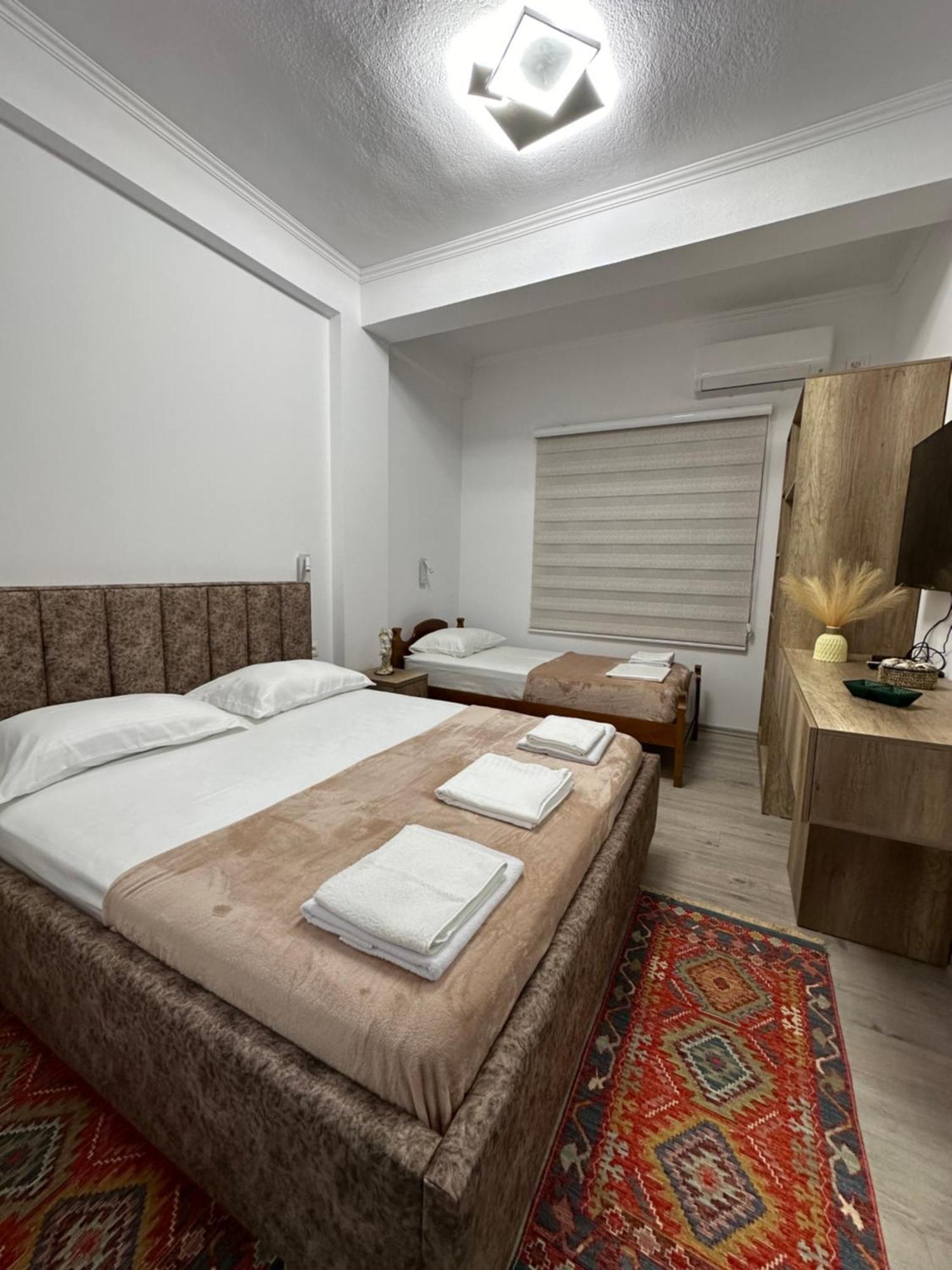 Lola'S Rooms Αργυρόκαστρο Εξωτερικό φωτογραφία